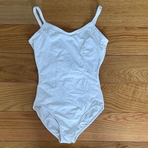 Leotard, M
